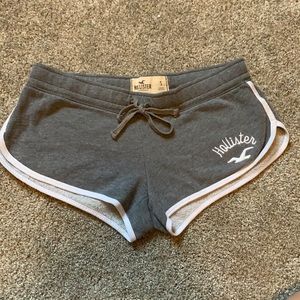 Hollister shorts. Size small